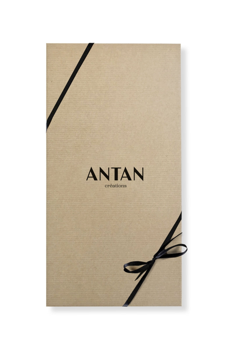 Silk Square 100 - Antan's Mansion - Pink