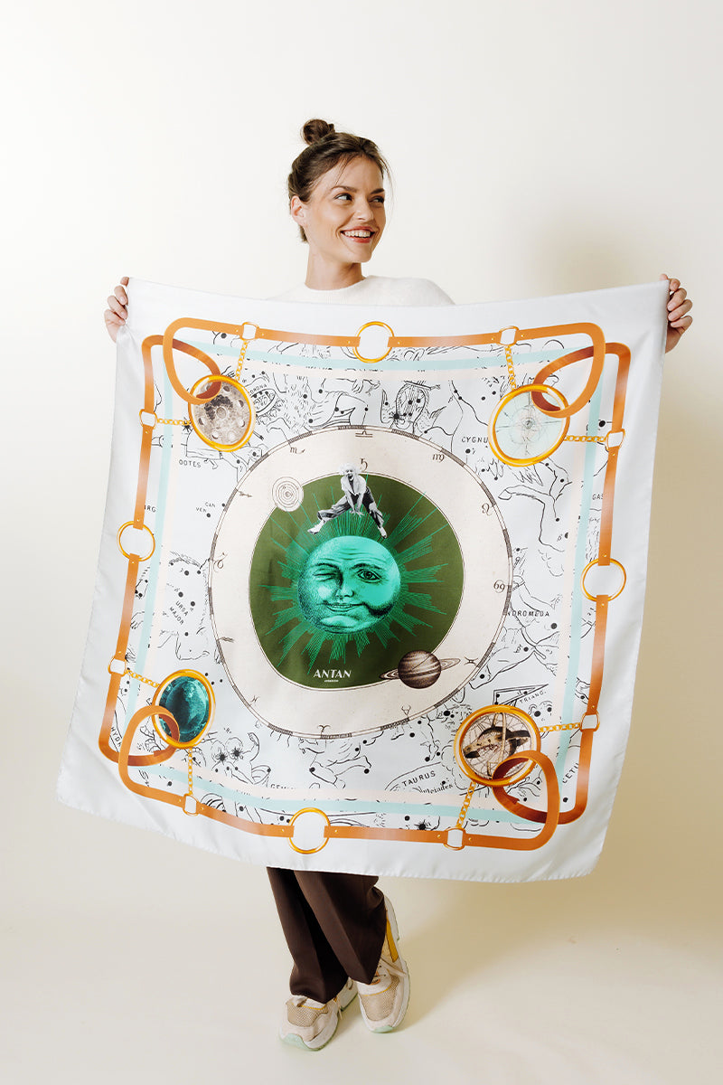 Silk Square 100 - Zodiac - Gray