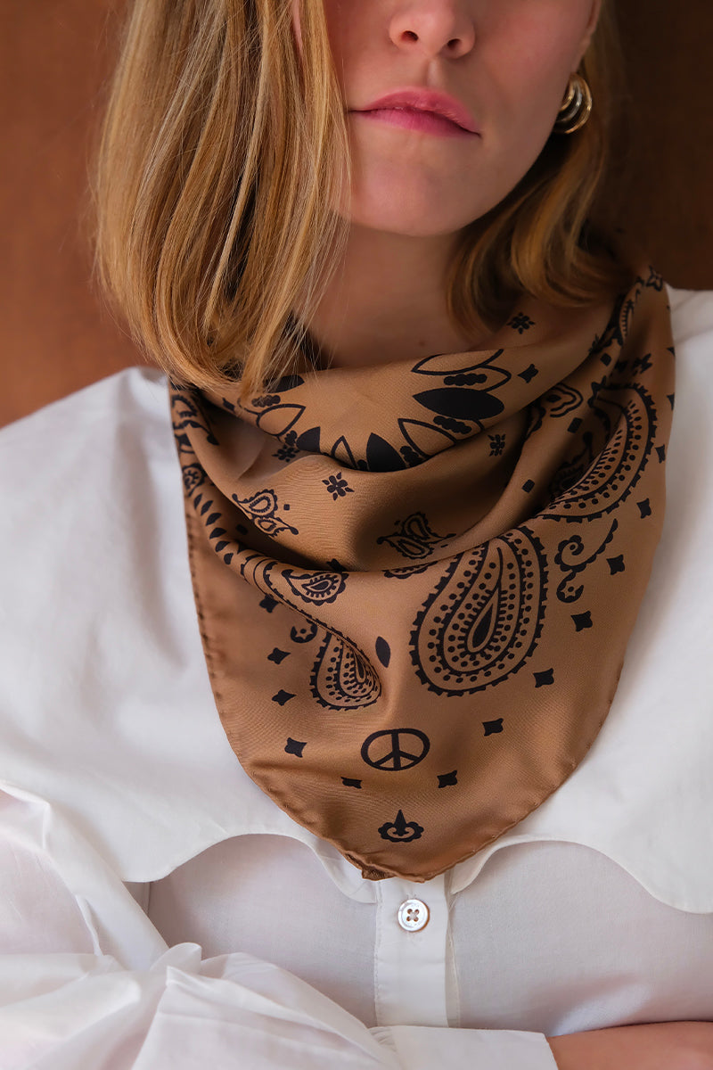 Bandana Soie 70 - P&L - Malt Black