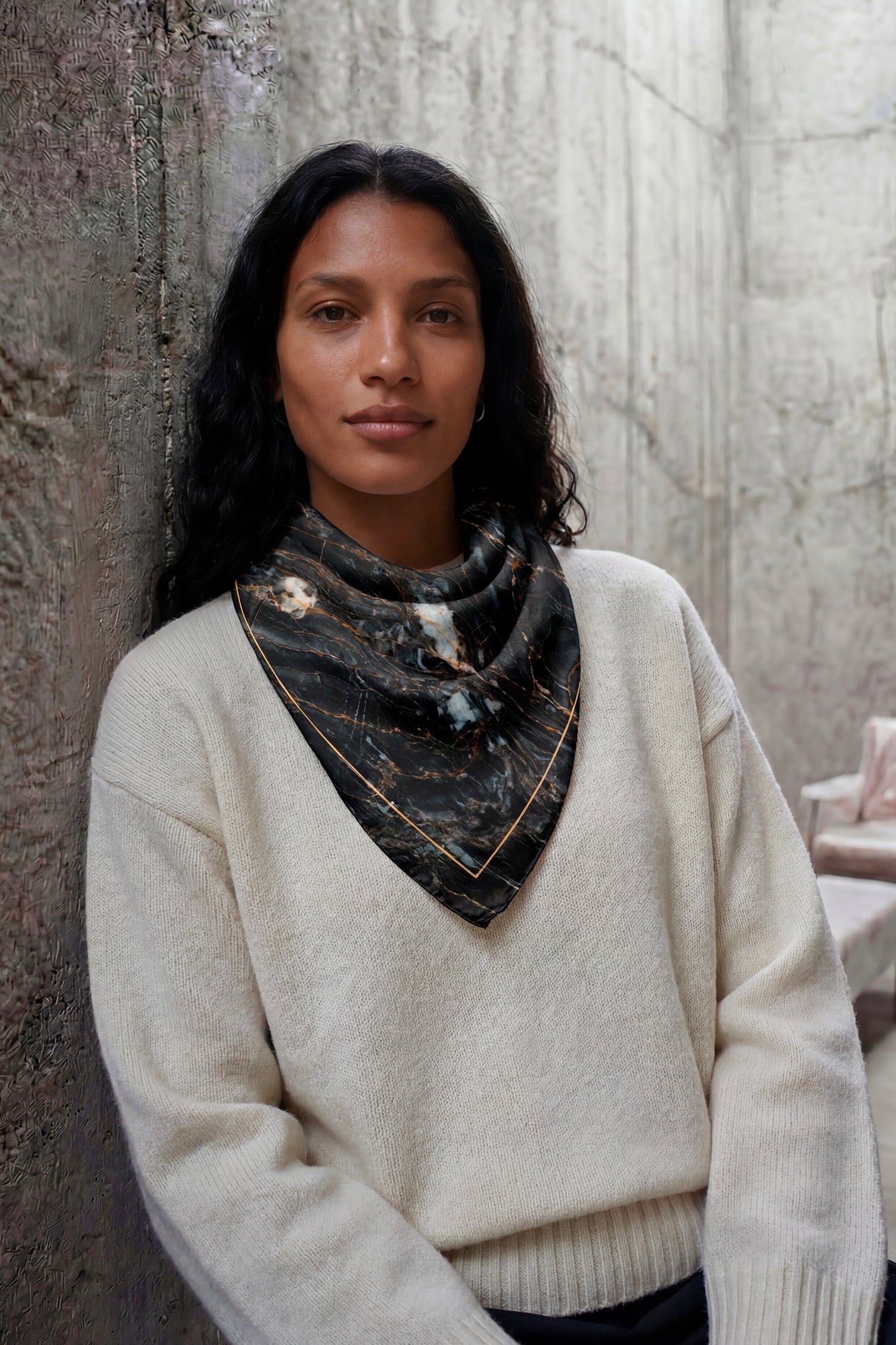 Foulard Soie 70 - Marbre Noir et Or