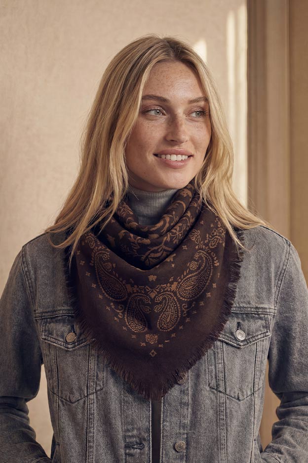 Bandana Laine 100 - Ganache