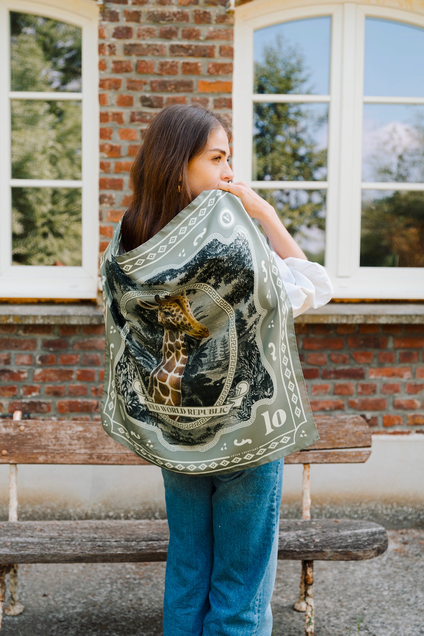 Foulard carré en soie femme | Petit carré élégant - Access Moda Foulard carré en soie femme | Petit carré élégant - Access Moda